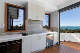 Lux On Nara - Airlie Beach - 8