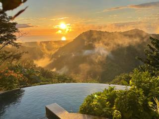 Tierra Encantada - 0