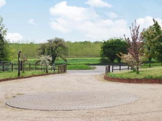 Doves Barn - 1