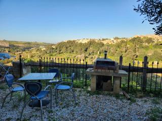 Pool and Fun in Gozo, Great place to relax and enjoy nature - Għajn il-Kbira - 2