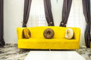 Elegant 1-Bed With Unlimited Internet + 24hrs POWER - Lagos - 1