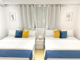 Fully Furnished 2BR Newly Renovated Apartment by the White Beach - 1min walk from door step - 9