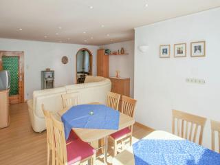 Holiday Home near Ski Area with Balcony - Fusch an der Glocknerstraße - 2