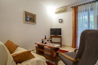 Apartments with parking space Pula - 20809 - 9
