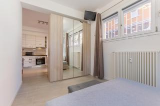 San Donato Fiere Essential Apartment w/parking - Bolonia - 9
