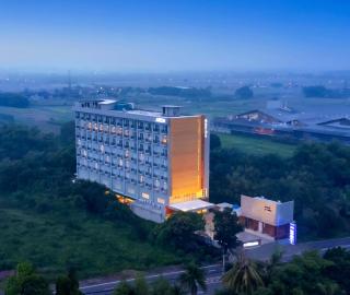 Aston Mojokerto Hotel & Conference Center - Mojokerto - 9