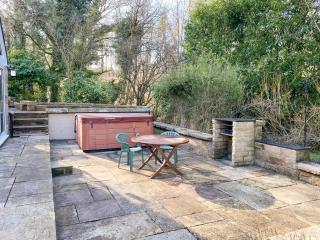 Church Cottage - Two Dales - 2