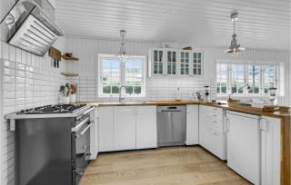 Three-Bedroom Holiday Home In Knebel - Knebel - 3