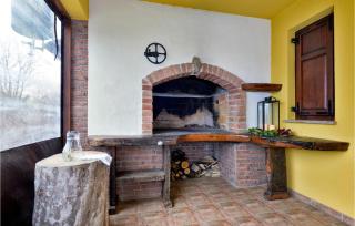 Amazing Home In Adamovec With Sauna - 3