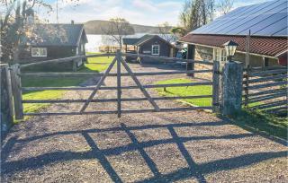 Beautiful Home In Botolfsbo With Sauna - - 2