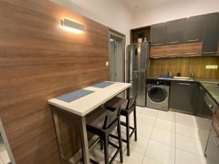 Hunyady Gallery Apartment - Budapest - 3