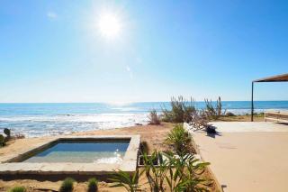 Villa with Pool on the sea - 9