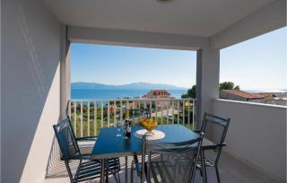 2 Bedroom Gorgeous Apartment In Podaca - 9