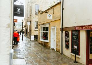 Abbey Hideout - Lovely 1-Bed APT in Heart of Bath - Bath - 2