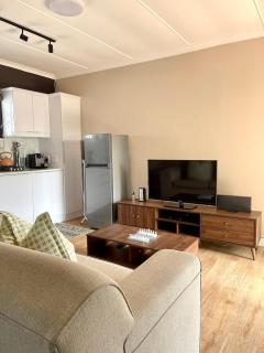 Lochry Guest Suite - 4