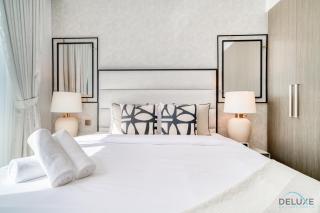 Captivating 1BR at 17 Icon Bay Dubai Creek Harbour by Deluxe Holiday Homes - Dubai - 6