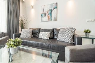 Harbor Getaway in the Heart of Puerto Banus With Walking dictance to everything - Marbella - 6