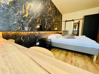 Boutique Hotel & Event Center - 4