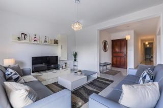 Stunning - SunnySide 3-Bedroom - Sliema - 6
