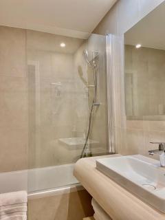 Hôtel Central Saint Germain - Paris - 2