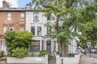 Chic 1 Bed Flat Zone 2 Hampstead Swiss Cottage - Londra - 0