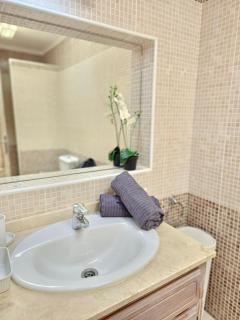 HOLIDAYS BEACH & POOL ,AIRCOND , Las Americas - 4