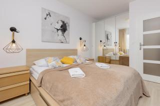 Wola Apartment with Balcony Sokołowska by Noclegi Renters - Warsaw - 8