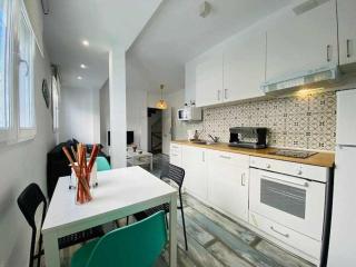Bonito apartamento en 2º línea de playa & parking - Málaga - 0