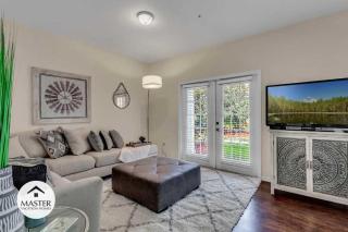 4 Bedrooms 3 Bathrooms Lucaya Village 15-101 - 6