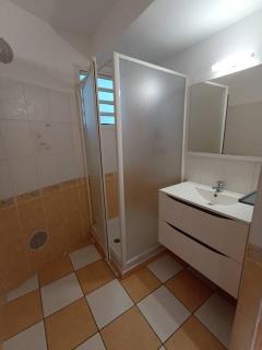 Spacieux studio tout équipé - Le Tampon - 2