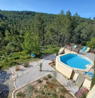 Une chambre en Provence - Correns - 6