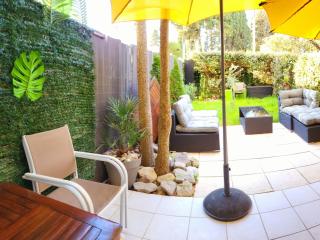 Évasion à deux, domaine prestigieux, jacuzzi et parking privés, piscine - Cannes - 1