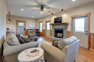 Smoky Mountain Cabin Rental Game Room, Fire Pit! - Andrews - 8