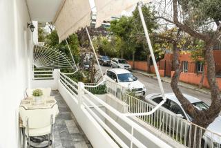 Sunny and Quiet 1 Bedroom Apt - 4