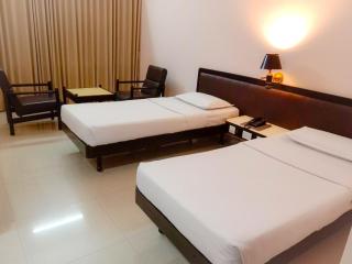 Hotel Indraprastha - Palakkad - 8