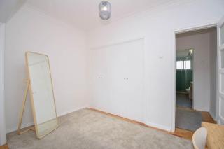 Cozy and Sunny Family Apartment - Lisbon - 3