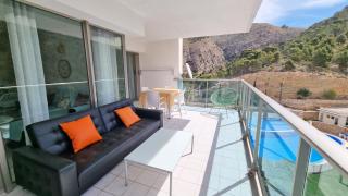 Skyline 6 Private balcony, sunny all year round, with nice views - 2