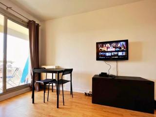 Corti - Studio Hypercentre - Grand Balcon - Fibre #SirDest - Franconville - 5