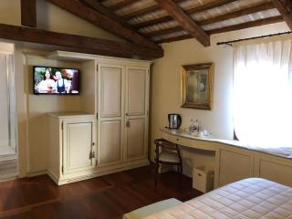 Hotel Donna Lucia - 1