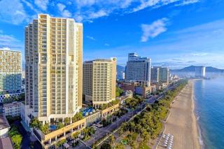 Rozy's Cozy Beachfront Apartment - Nha Trang - 0