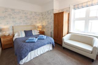 Camberley House - 4