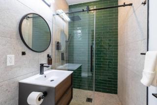 Thena Hotel- Lux Studio - 9