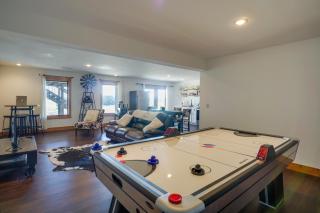 Rustic Missouri Vacation Rental with Hill Views! - 5