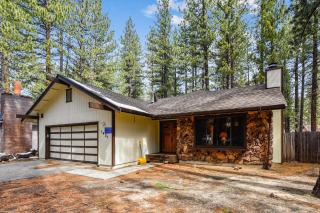 Pet Friendly - Close To Heavenly, Steps To The River - South Lake Tahoe - 9