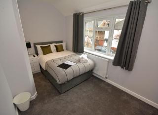 Walton Suites - Watford - 8