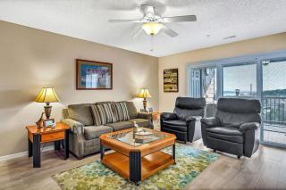 White Pine with boat slip -- 1205 - Branson - 3