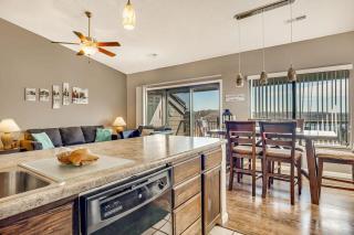 Flowering Redbud with boat slip -- Unit 706 - 3