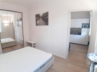 Easy Room Italy - Milan - 5