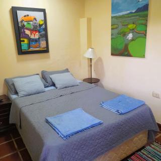 House in Barrio Herrera - Asunción - 5