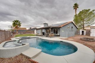 Las Vegas Vacation Rental with Pool - Pet Friendly! - Las Vegas - 0